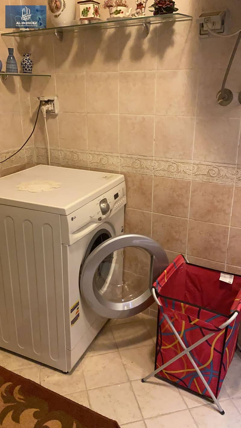 7 0feed5fd-eb59-4f27-b85f-26fa31d46cad. jpg