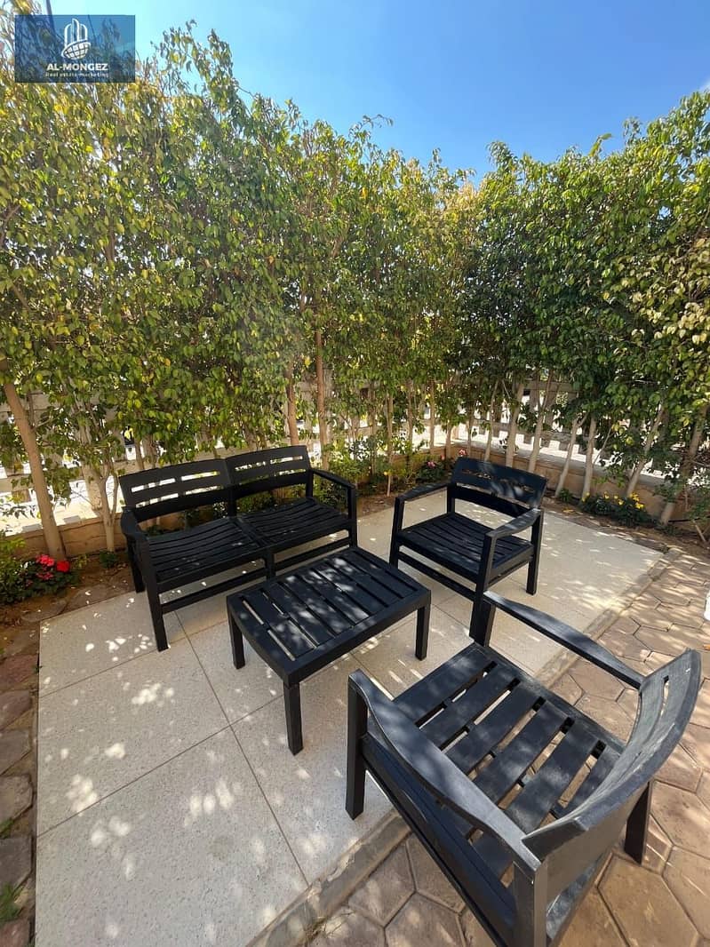 14 543b720f-123f-4313-8ce6-be272367a2c3. jpg