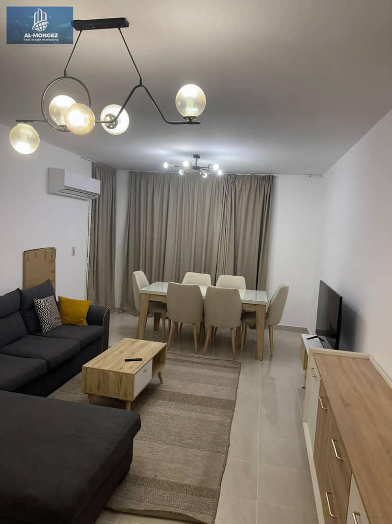 4 fe256ac3-4bcc-421b-9992-cf190b33c4b3. jpg