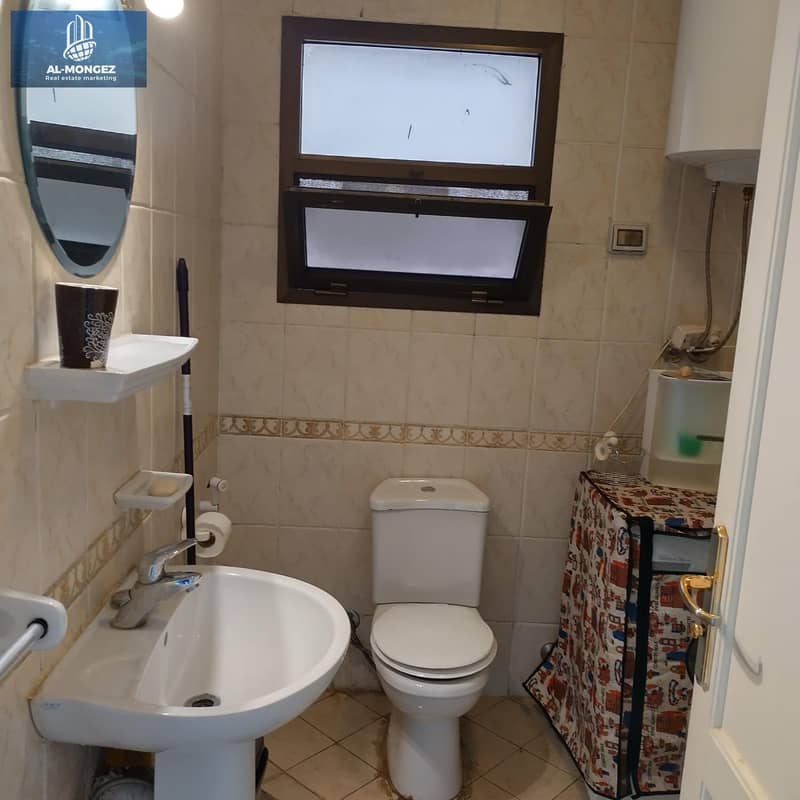 5 0860310e-a6d6-4dca-8d37-0b606cceb735. jpg