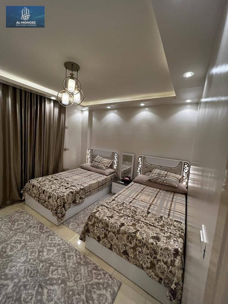 7 dc048a03-bde2-41a5-a341-90d080705d41. jpg