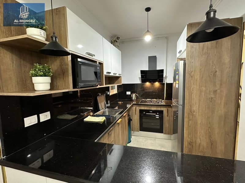 13 93e4060e-27bd-4d81-80ed-3ab7d597274e. jpg