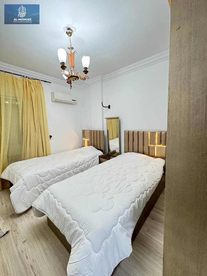 8 4c333770-7957-4e4f-8910-2997e8b4d2b0. jpg