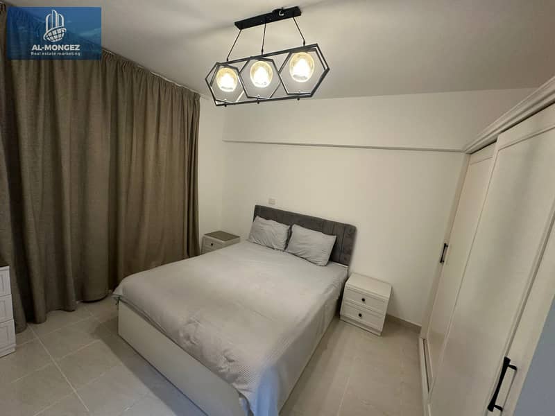 7 0f76d7b3-ff1d-450b-80f6-662eed326598. jpg