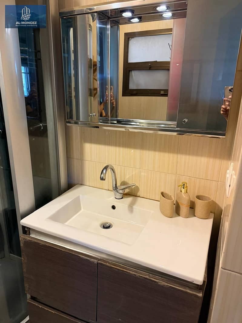 18 5ea3854d-8168-465a-9ec4-0fbe2aa0fc05. jpg