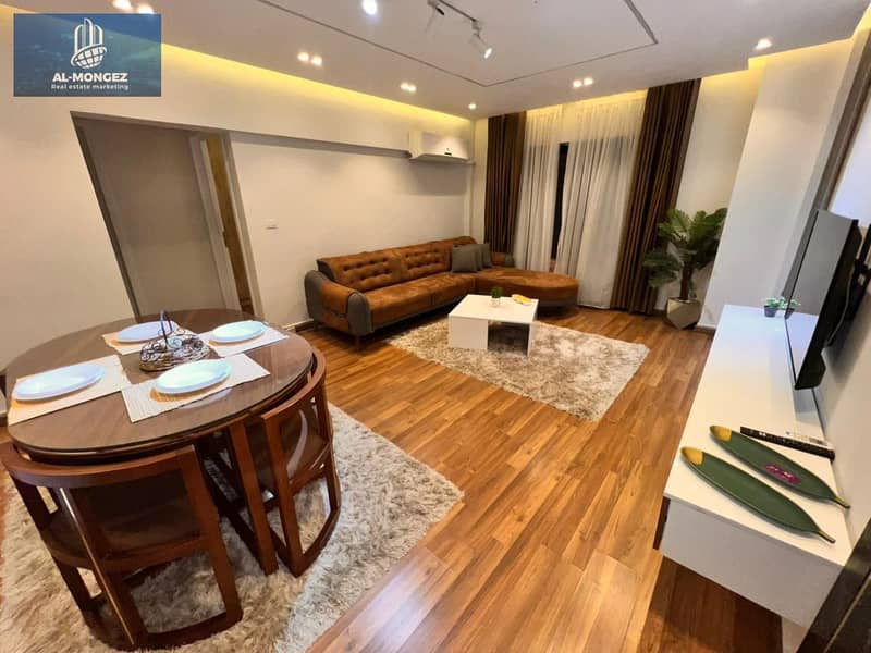 10 fe92addf-ac6a-41da-bf67-d65c0a85ad44. jpg