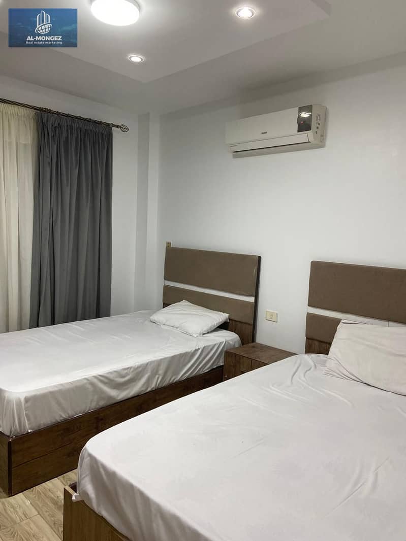 14 b9d5fd9f-bf02-4e0d-b263-27793a3979c0. jpg