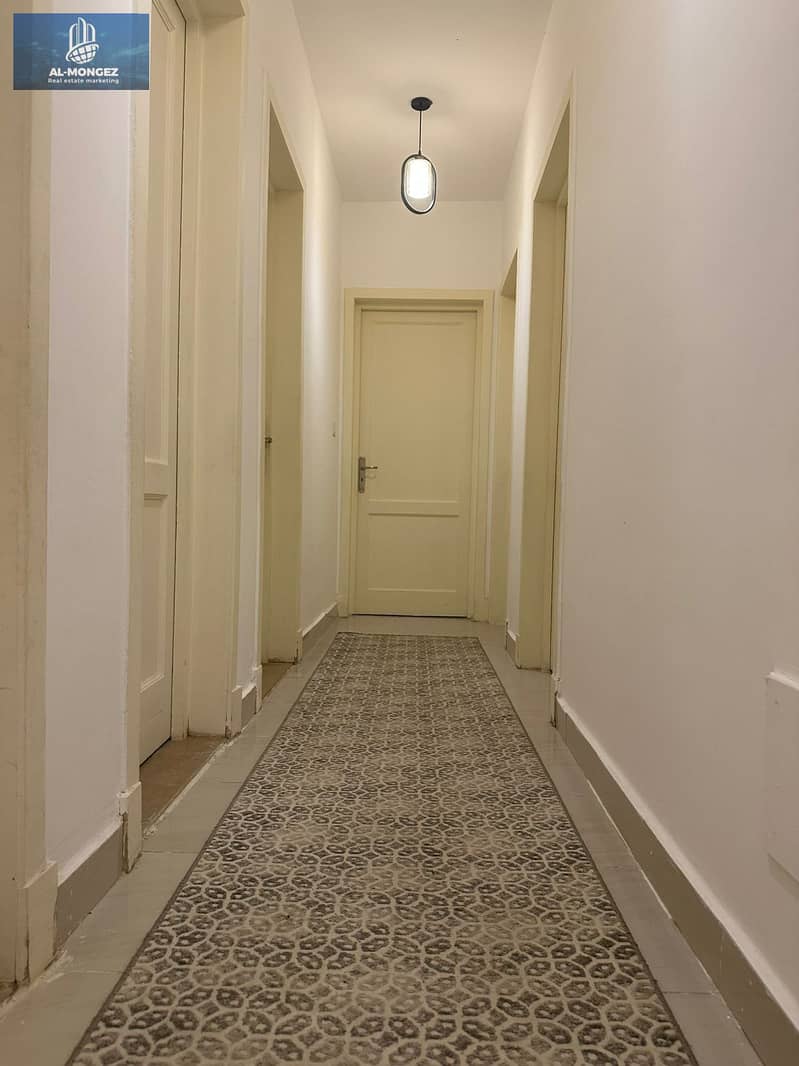 13 a170a5bc-fb61-4f65-a852-6961afb4878f. jpg