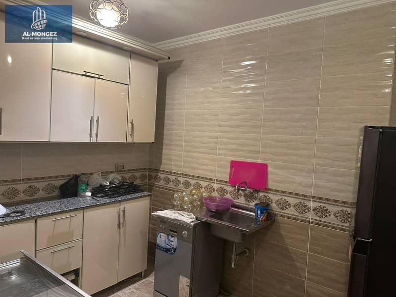 15 596d87ec-dc8f-4531-bd3f-b979c6063dcb. jpg