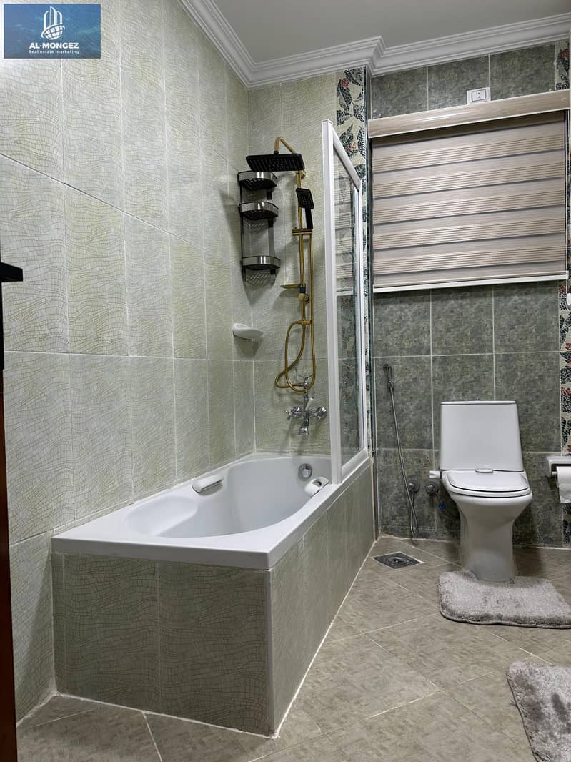 26 b56f4202-c9ac-4171-b1f7-874b4dd6a0f3. jpg