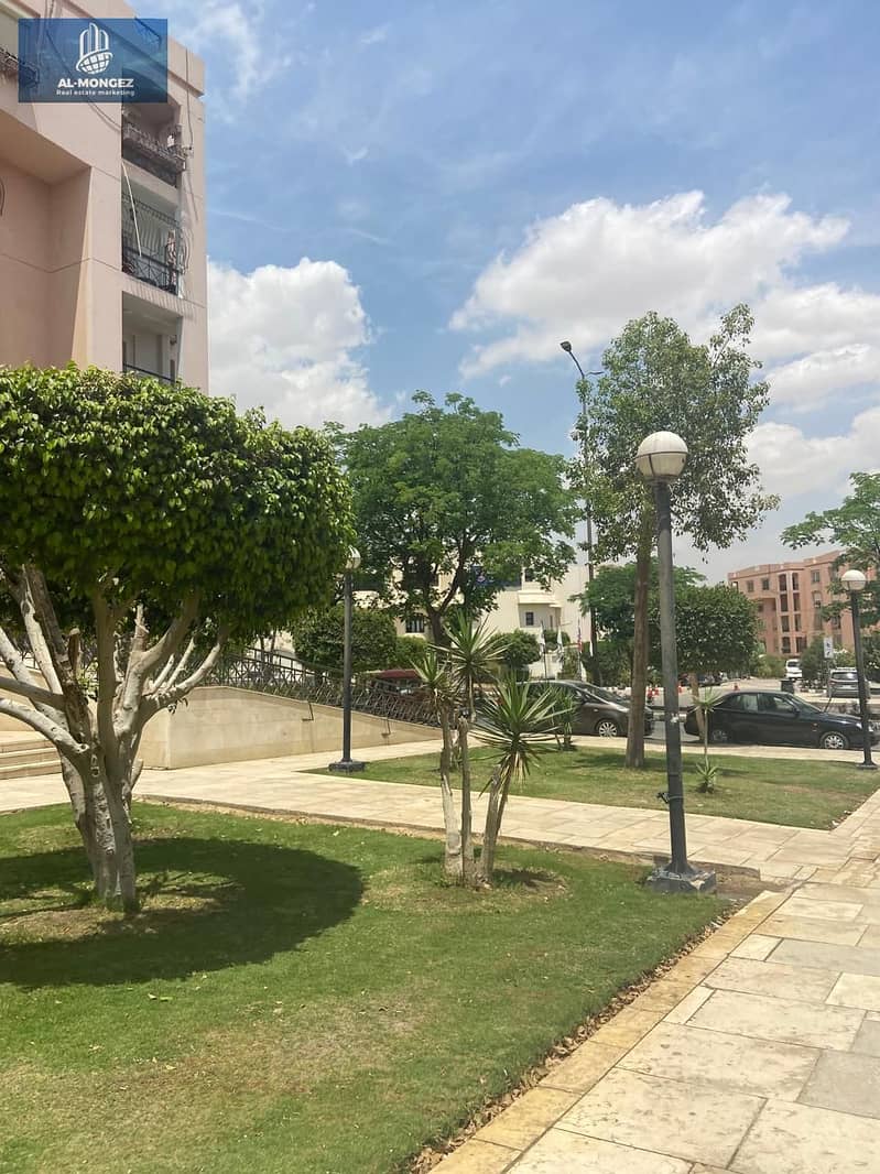 18 89c5302b-04d1-4bae-9f7d-60f36e1a560f. jpg