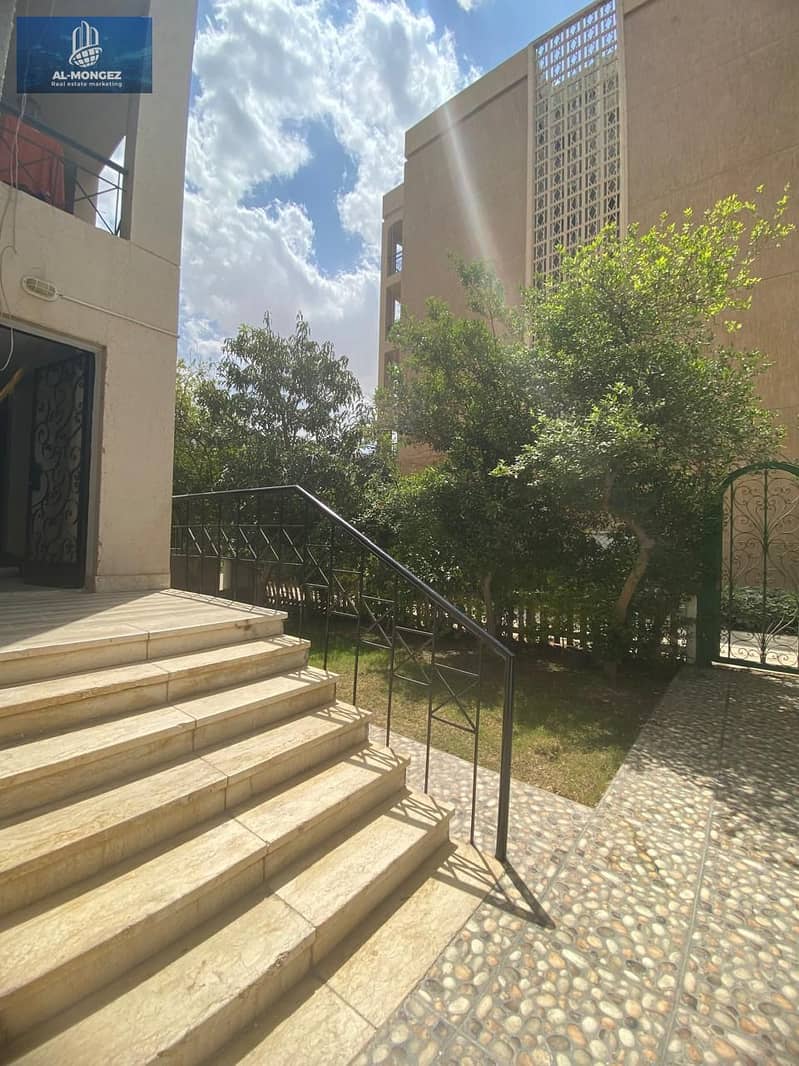 21 1f47106f-3a6b-48f4-bfdc-1d7f4bd852eb. jpg