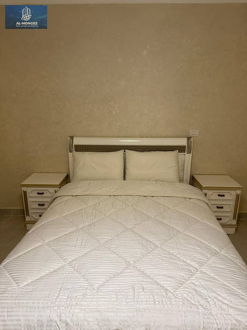 12 05734af7-e88b-4032-bfb0-3299a6ee7926. jpg