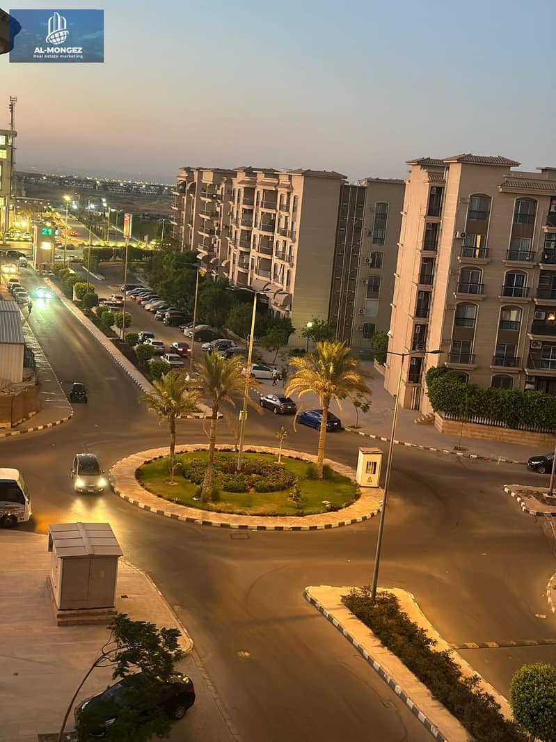 19 619445a6-7c07-4d8a-a7a6-10dd6151ac3c. jpg