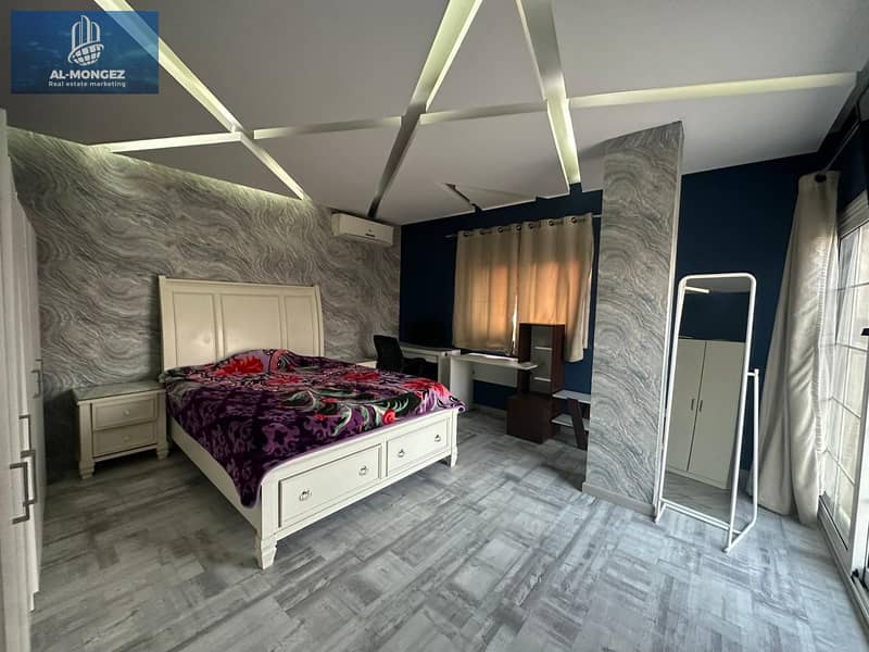 12 51bb2e44-55da-483f-8b29-be30890180ee. jpg