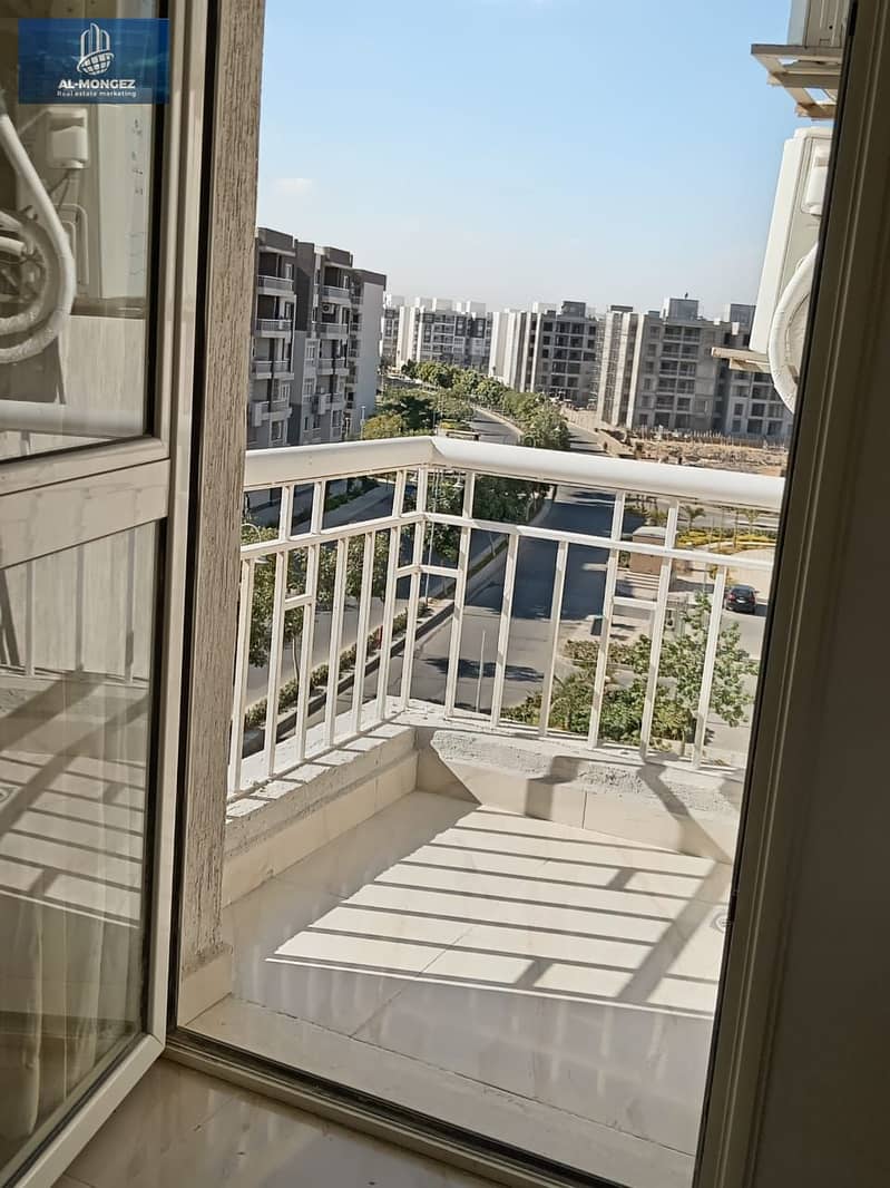 25 WhatsApp Image 2025-12-03 at 14.51. 28_383f3a65. jpg