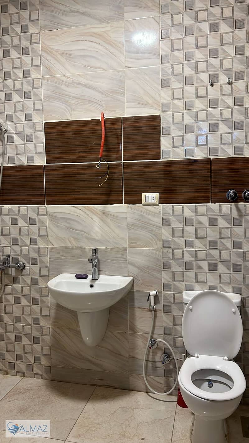 8 WhatsApp Image 2025-12-11 at 1.18. 21 PM (1). jpeg