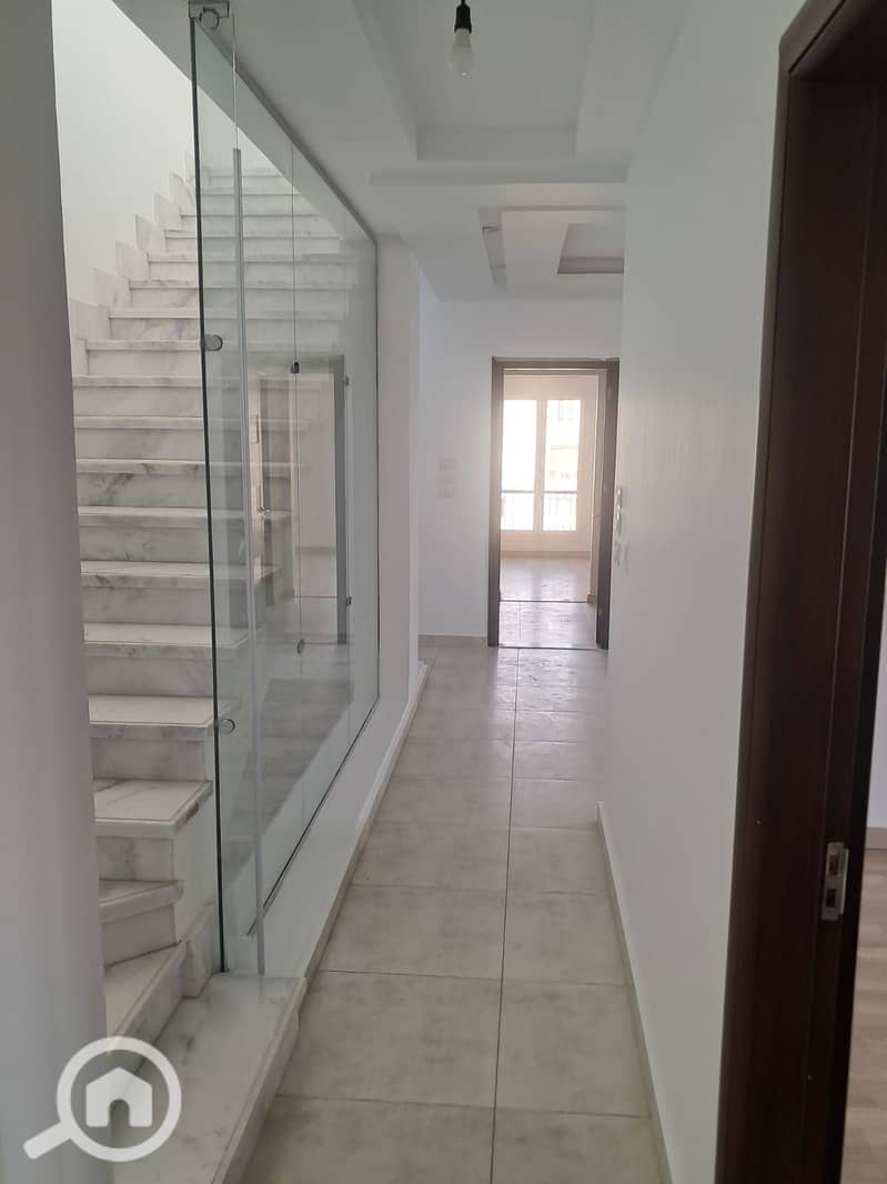 4 WhatsApp Image 2025-11-12 at 1.03. 45 PM (2). jpeg