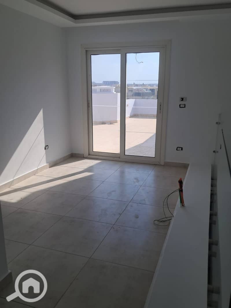 25 WhatsApp Image 2025-11-12 at 1.03. 55 PM (1). jpeg