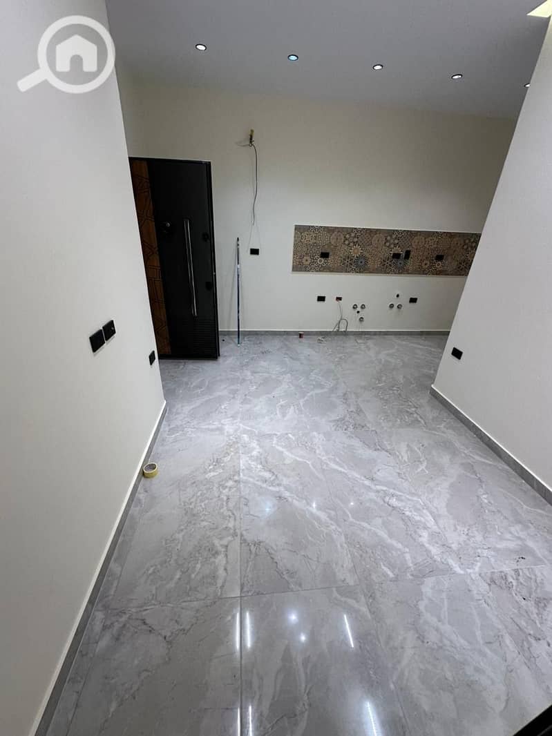 2 2e78224f-c507-423e-aaa4-4f46c2775f21. jpeg