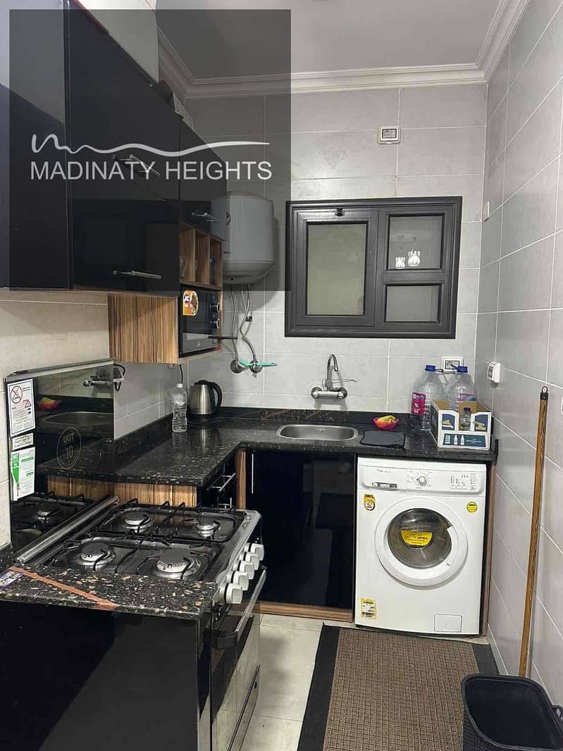 2 34E97DBC-B598-4651-AFA3-49D199E8A553. jpg