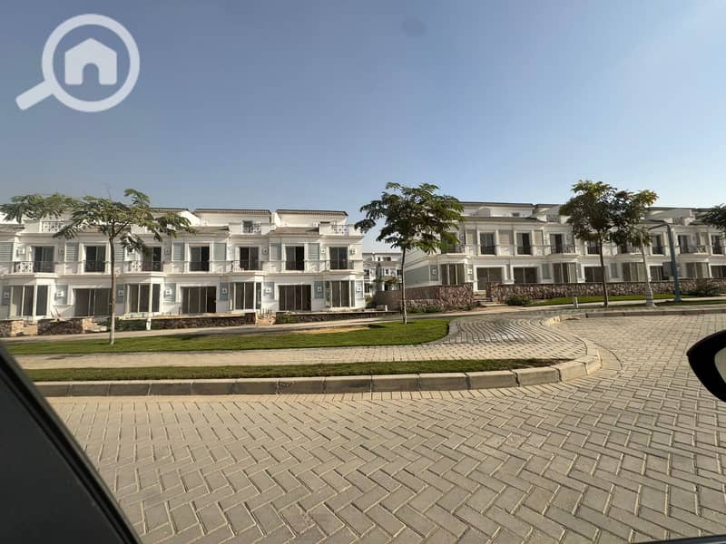 12 WhatsApp Image 2025-11-22 at 16.23. 58_abea916b. jpg