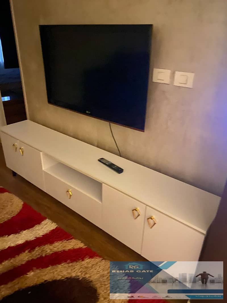 14 02947305-617a-4bf8-9d46-57878b033326. jpg