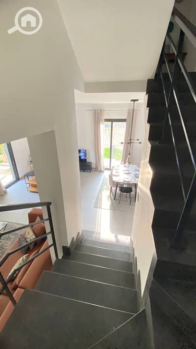 فیلا 4 غرف نوم للبيع في مدينة الشروق، القاهرة - photo_2023-12-06_21-08-29. jpg