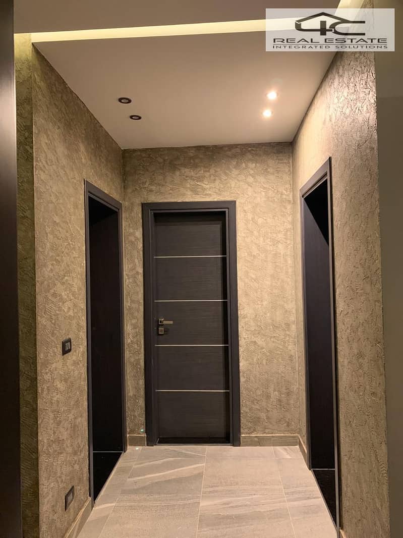 4 WhatsApp Image 2025-12-11 at 14.37. 11. jpeg