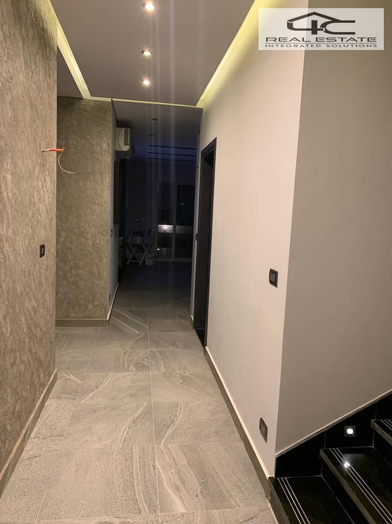 6 WhatsApp Image 2025-12-11 at 14.37. 06. jpeg