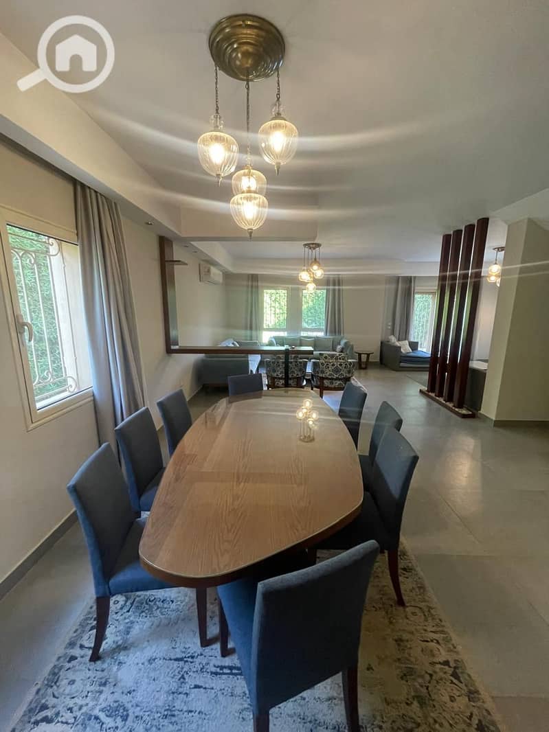 11 ee509440-6ebd-49fe-bef8-8fae69d72bdf. jpeg