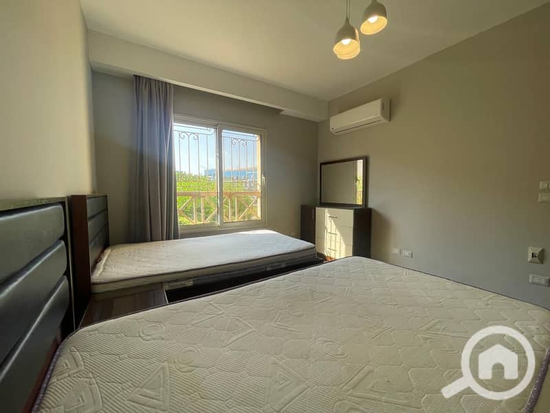 24 94656990-d35a-4884-8117-78d45575d217. jpeg