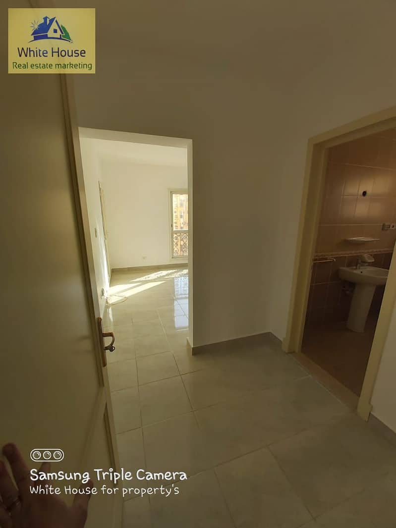 10 WhatsApp Image 2021-04-28 at 4.16. 48 PM. jpeg