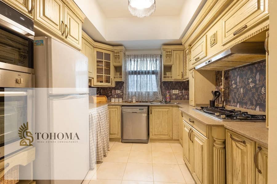 3 33563ff4-62ed-4c31-8bfa-1d1eb66eb784. jpg