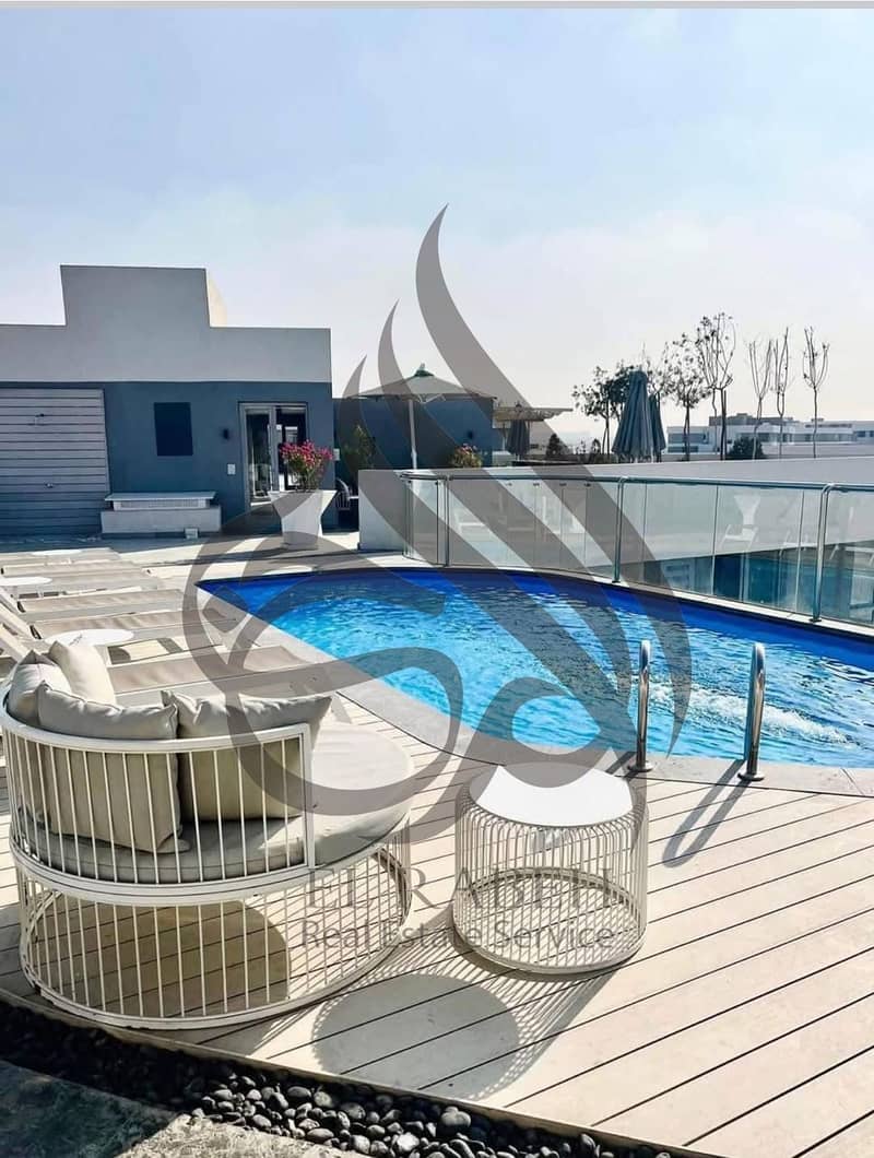 21 WhatsApp Image 2025-11-20 at 16.14. 13_24848599. jpg