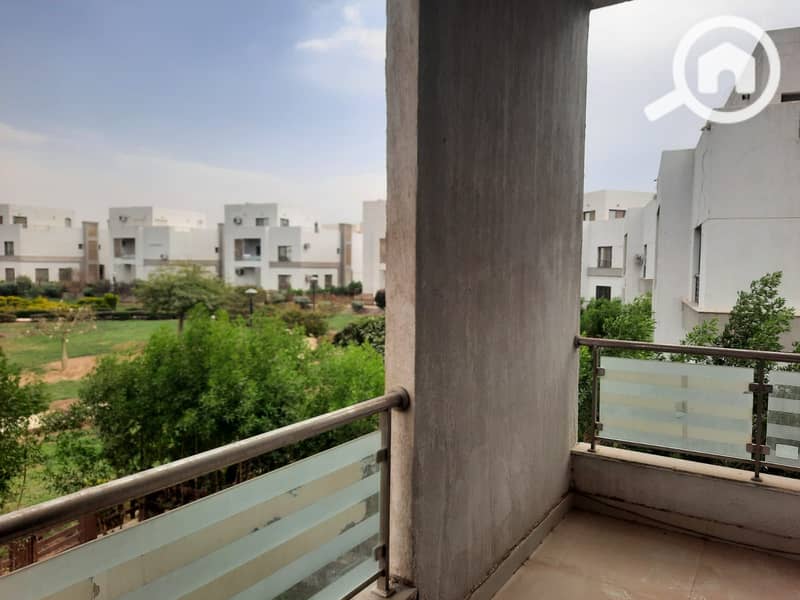 5 WhatsApp Image 2025-11-03 at 14.57. 21_b65dd5c4. jpg