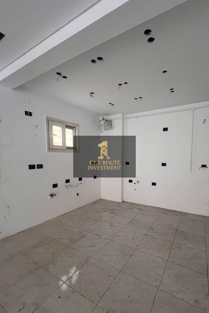 3 WhatsApp Image 2025-12-10 at 2.49. 53 PM (1). jpeg