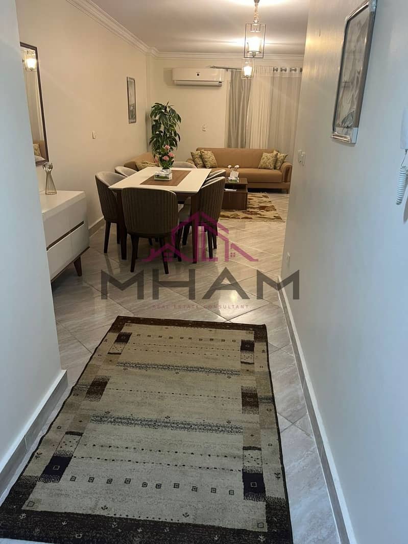 5 photo_5895596587138879393_y. jpg