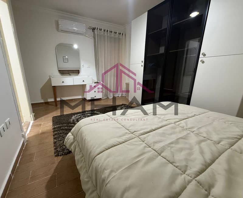 8 photo_5895596587138879396_y. jpg