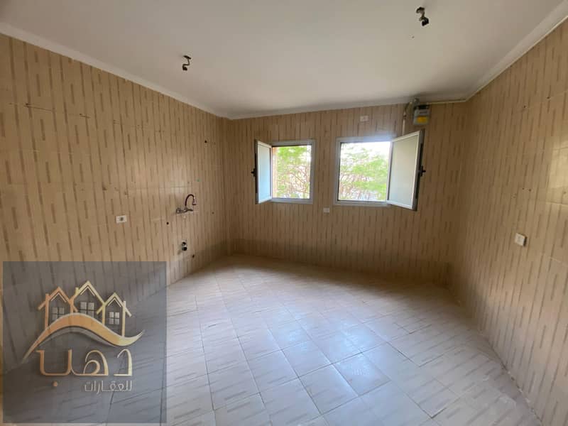 4 WhatsApp Image 2025-09-01 at 3.33. 52 PM. jpeg