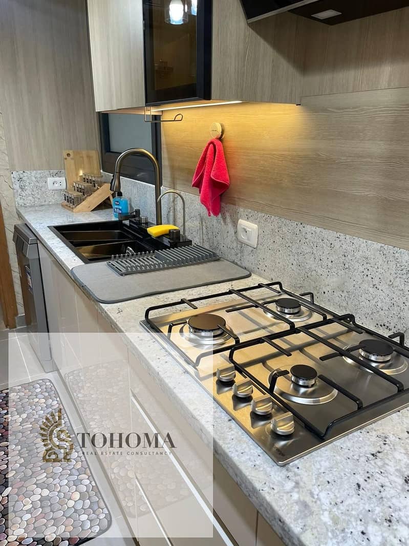 8 68be3dc4-41e8-44d1-9f31-e3357f927384. jpg