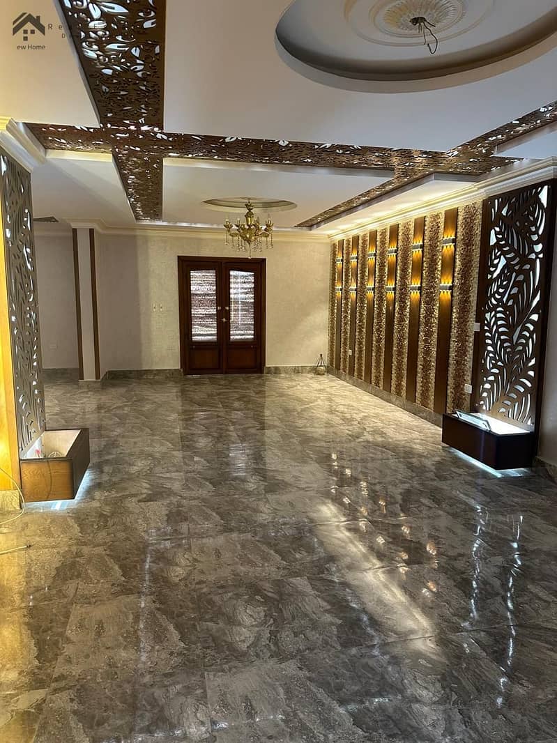 3 WhatsApp Image 2025-11-10 at 11.39. 54_aa368d78. jpg