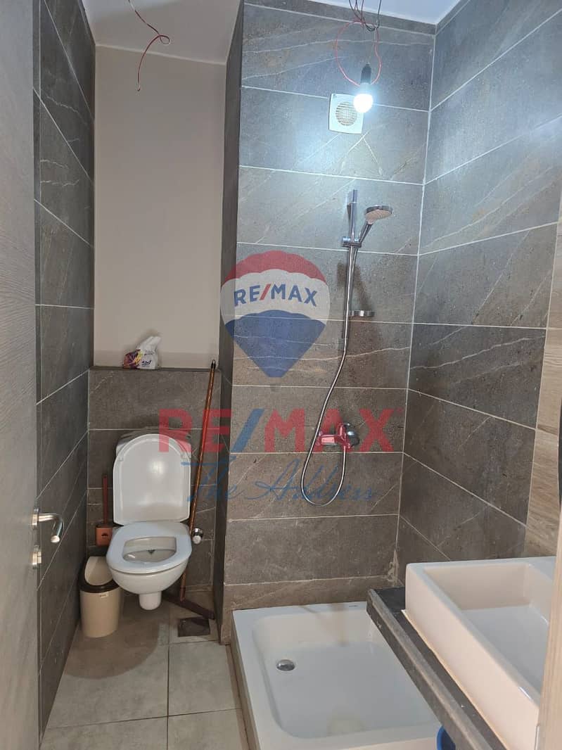 24 WhatsApp Image 2025-12-11 at 3.49. 13 PM (3). jpeg