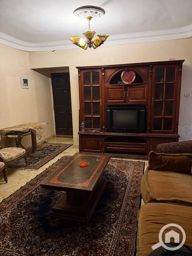 4 c459417a-e83d-4855-8a89-f6379d3c9c39. jpg