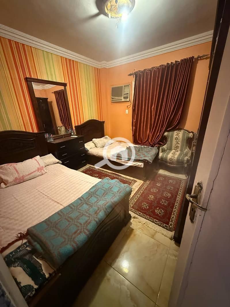 5 7a422623-b797-4e8c-b6bd-e7f60443e193. jpg