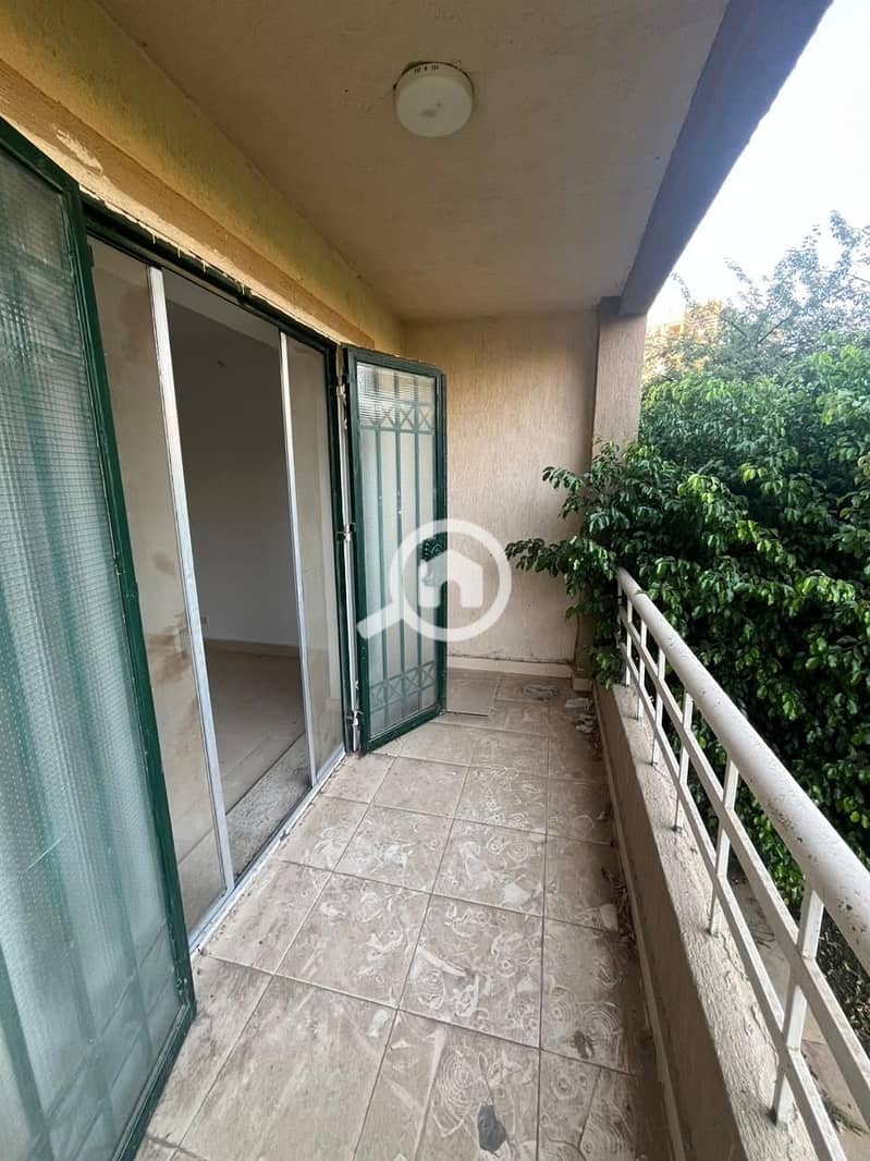 4 WhatsApp Image 2025-12-11 at 12.00. 25 (1). jpeg