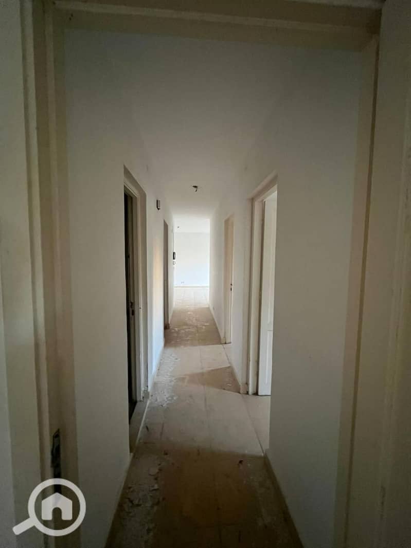 5 WhatsApp Image 2025-12-11 at 12.00. 27. jpeg