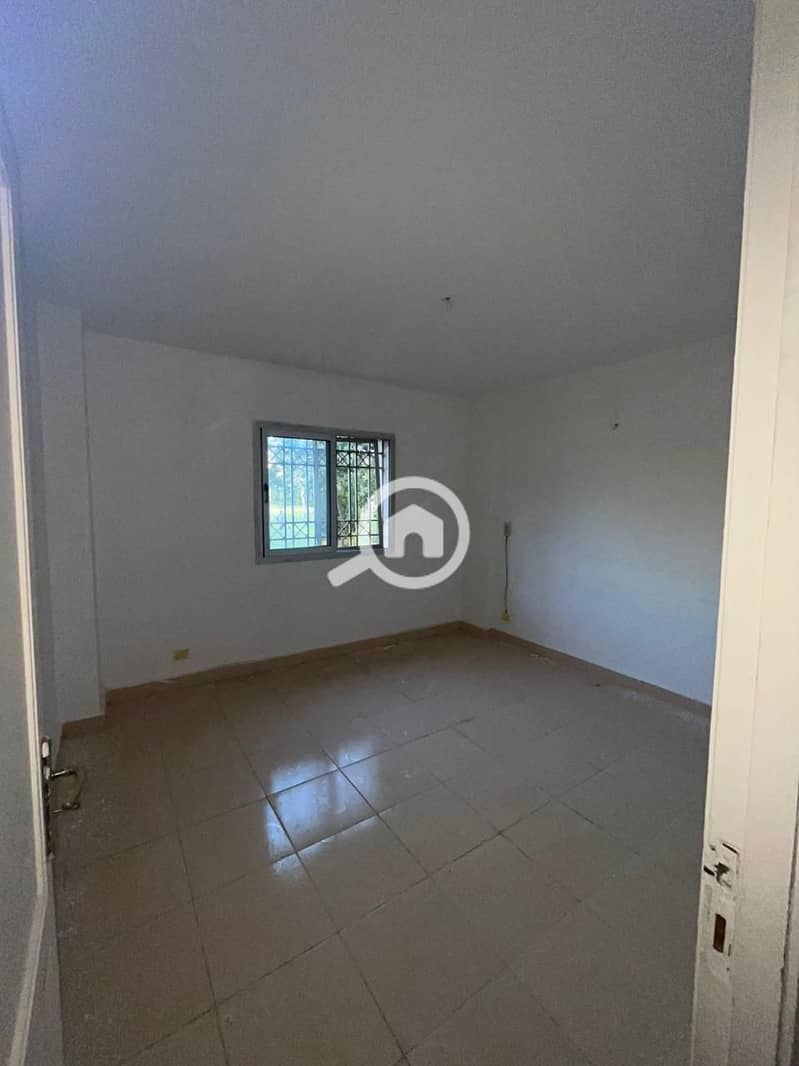 6 WhatsApp Image 2025-12-11 at 12.00. 26. jpeg