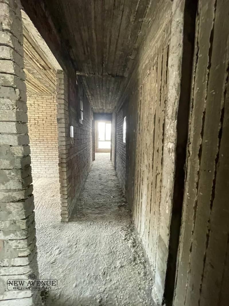 7 WhatsApp Image 2025-11-12 at 7.50. 55 PM (2). jpeg