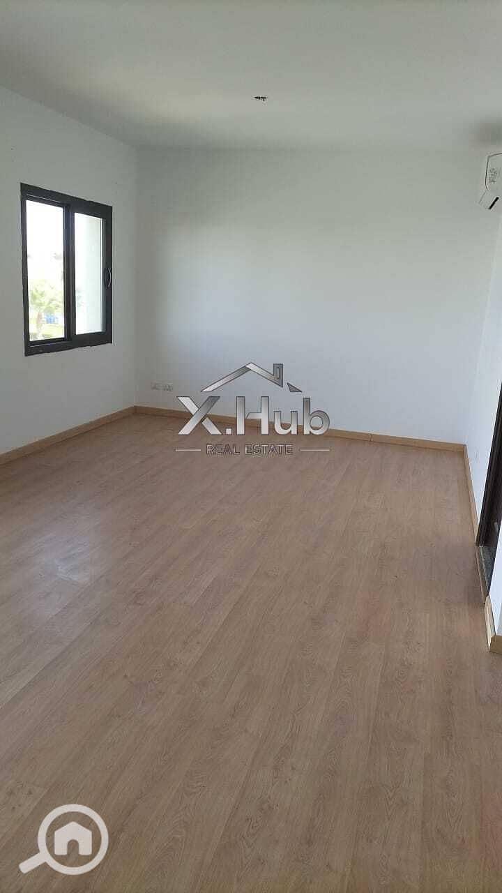 7 29d0231e-b0c8-4d4f-8e33-85449fb37a3e. jpg